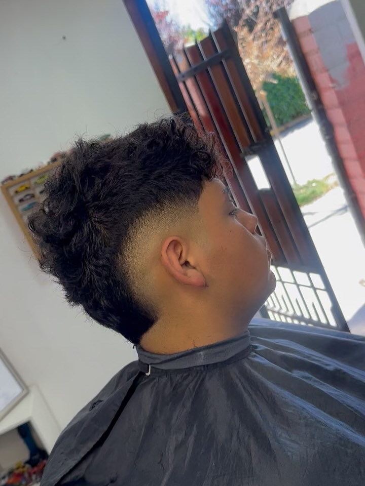 Curly fade